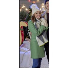 Tis the Season to be Merry Rachael leigh Cook Green Coat