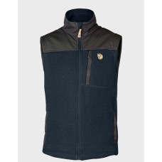 Maid 2021 Raymond Ablack Vest