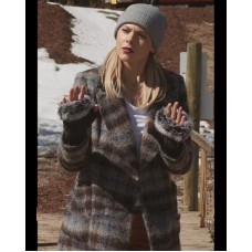 Roswell New Mexico Lily Cowles Isobelâ€™s Plaid Coat