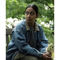 Anjana Vasan Killing Eve S04 Blue Jacket