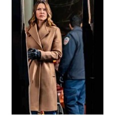 Mystery 101 Killer Timing Amy Winslow Coat