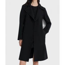 Zoeyâ€™s Extraordinary Playlist Joan Coat